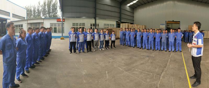 員工整裝待發.jpg 員工整裝待發